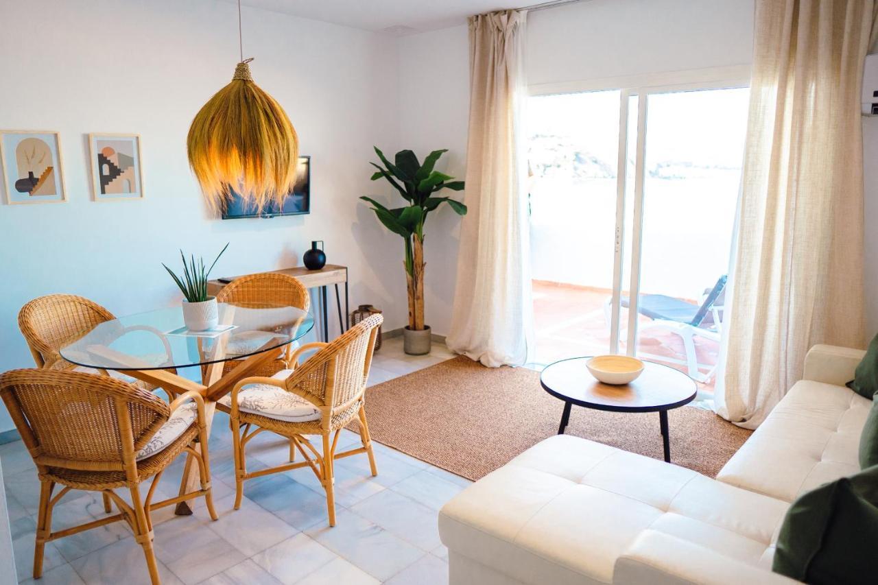 Apartamentos Marina Villages La Herradura  Exterior photo